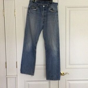 Vintage Levi straight leg Jean with button fly